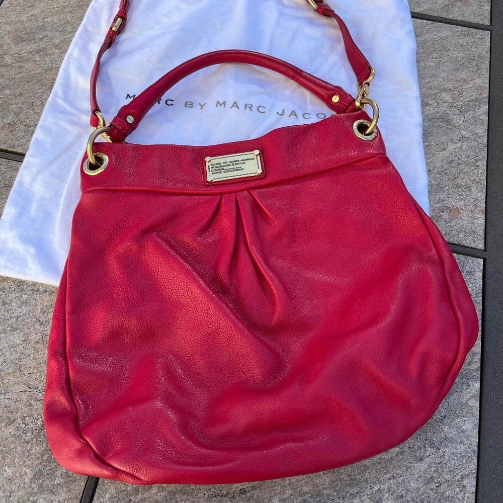 Marc by Marc Jacobs Classic Q Hillier Hobo red bag